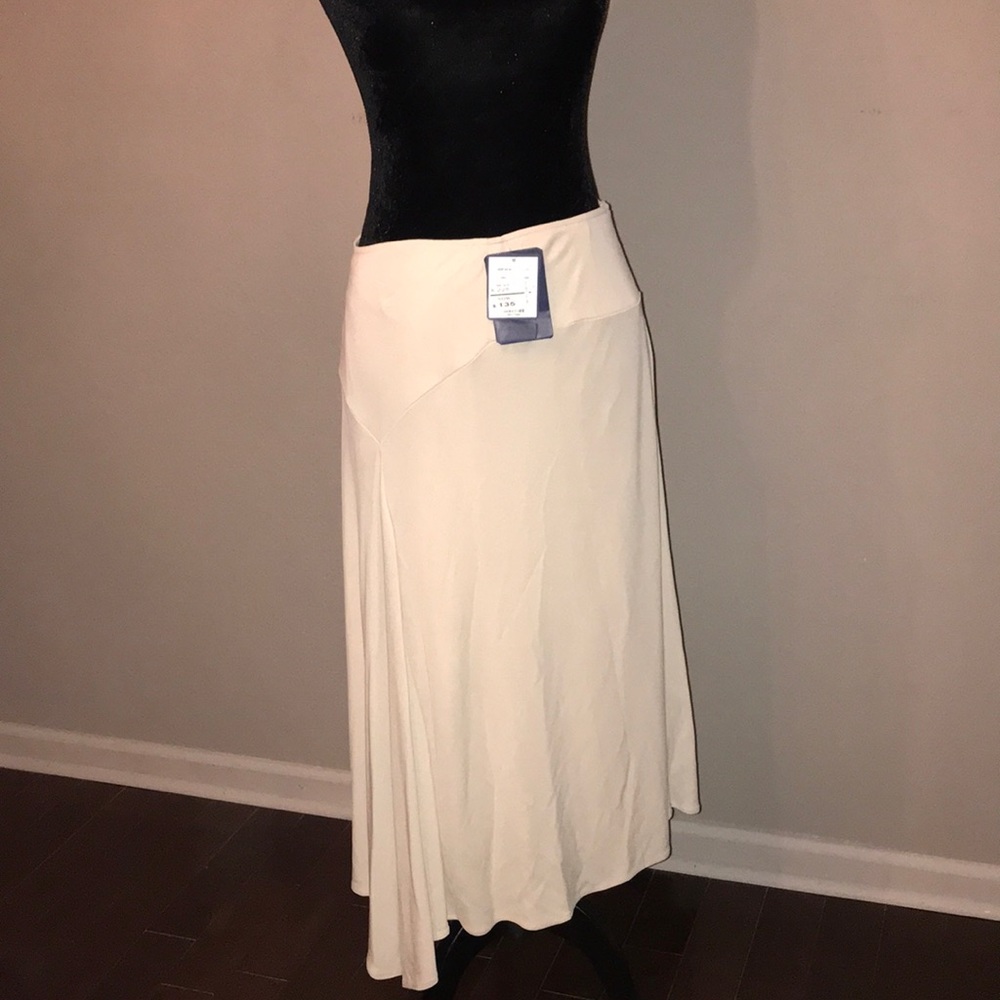 NWT Doncaster size 4 skirt